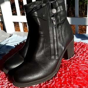 Tall ANKLE BOOTS, HEELED, 9
